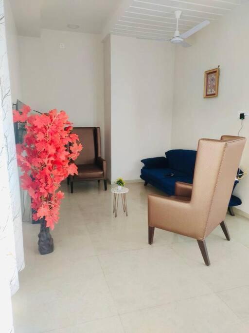 Lavish 3Bhk Villa F2 - Private Pool - The Heaven Pālghar Exteriér fotografie
